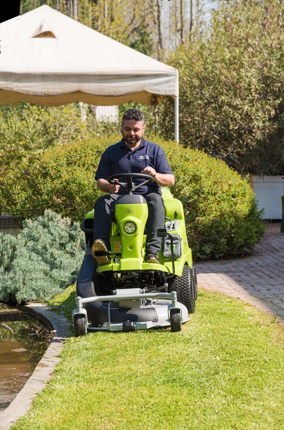 Grillo FD 220 R в дії