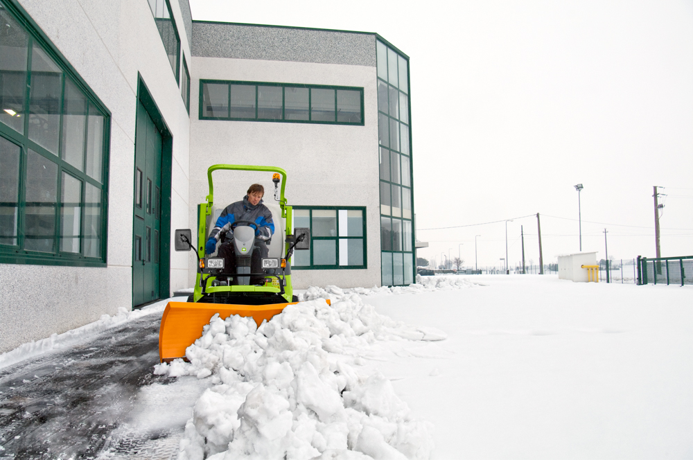 Grillo FD 2200 Stage5 4WD в роботі 3