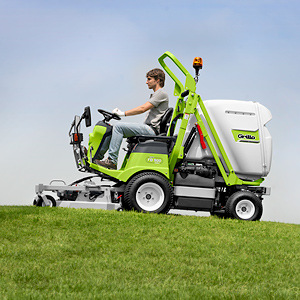 Grillo FD 900 на газоні