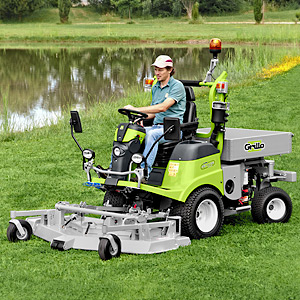 Grillo FM 13.09 4WD у роботі на відкритій місцевості